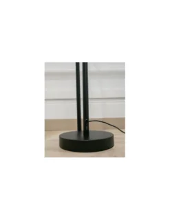 Lámpara de Pie Bow - Nexia - LED, diseño minimalista y moderno