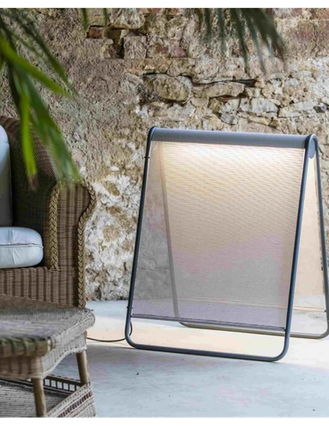 Lámpara de pie de exterior Cadaques – Faro – Pantalla textil, LED 2700K, 81 cm
