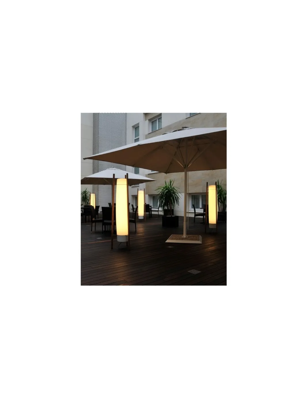 Lámpara de pie de exterior Inn Side – Blux