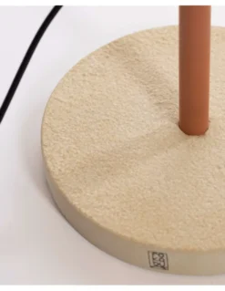Lámpara de pie Lester – Fokobu – Lámpara minimalista con tulipa cónica