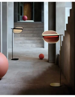 Lámpara de pie Omma – LZF – Lámpara de madera+metal, Disponible en varios colores, LED 3000K regulable, Altura: 114 cm
