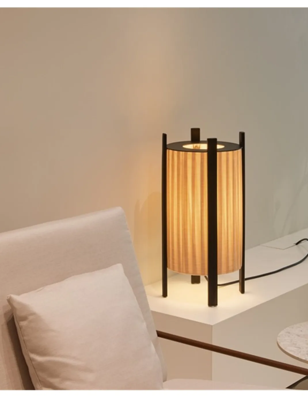 Lámpara de pie Rol - Milán - Lámpara para interior o exterior IP54, Madera de iroco barnizada, 3 tamaños, luz ambiente