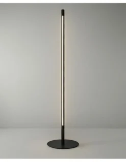 Lámpara de pie Solid F - B.lux - Diseño tubular vertical con óptica darklight y luz LED de confort