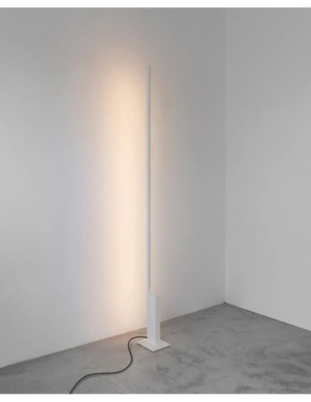 Lámpara de pie Standup – Arkoslight – Lámpara minimalista LED