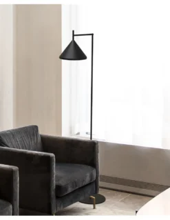Lámpara de pie Sutton – Luxcambra – Lámpara moderna negra, pantalla cónica, altura: 141 cm