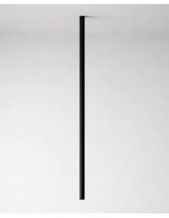 Lámpara de techo Solid C - B.lux - Tubular vertical para techos altos con óptica darklight, luz de acento