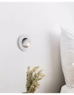 Lámpara empotrable de pared Click – Faro – Luz orientable, diseño discreto en blanco o negro