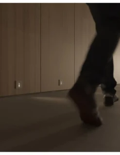 Lámpara empotrable Lao – Beneito & Faure – Lámpara de pared con sensor