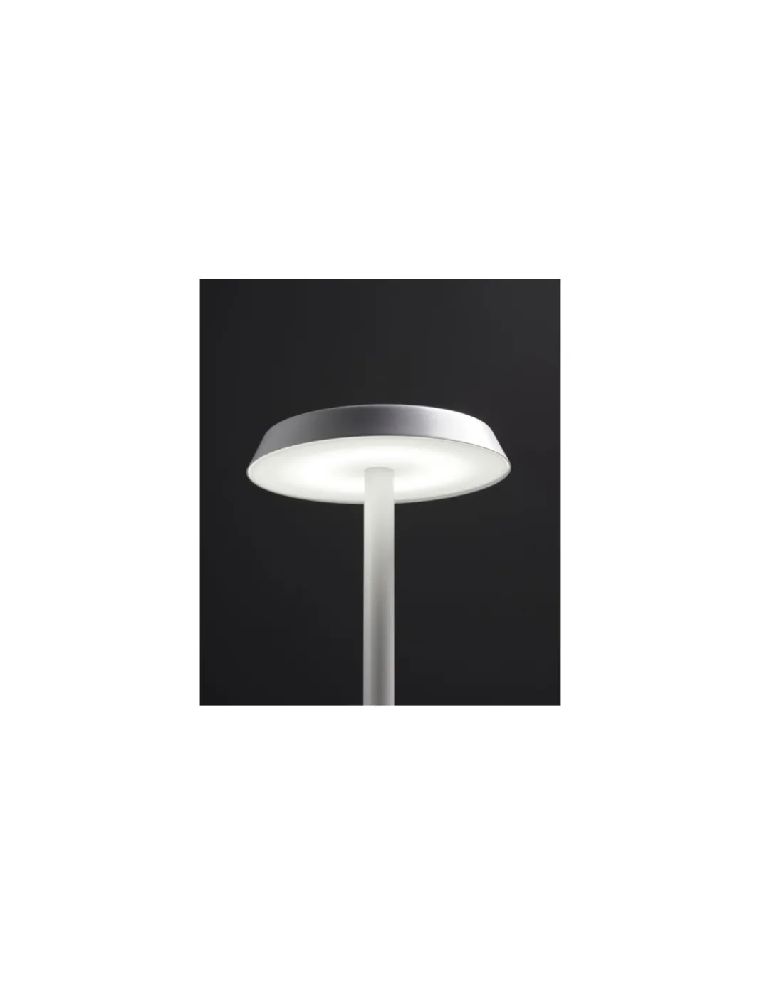 Lámpara portátil Bateria - Pujol - Disponible en blanco y negro