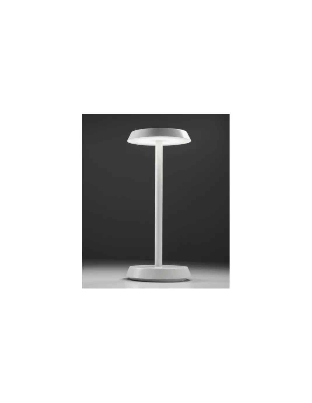 Lámpara portátil Bateria - Pujol - Disponible en blanco y negro