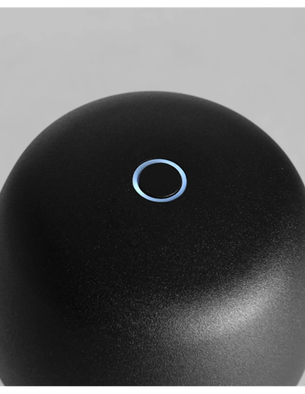 Lámpara portátil de exterior Treta – FORLIGHT – Carga por inducción magnética, LED regulable, USB