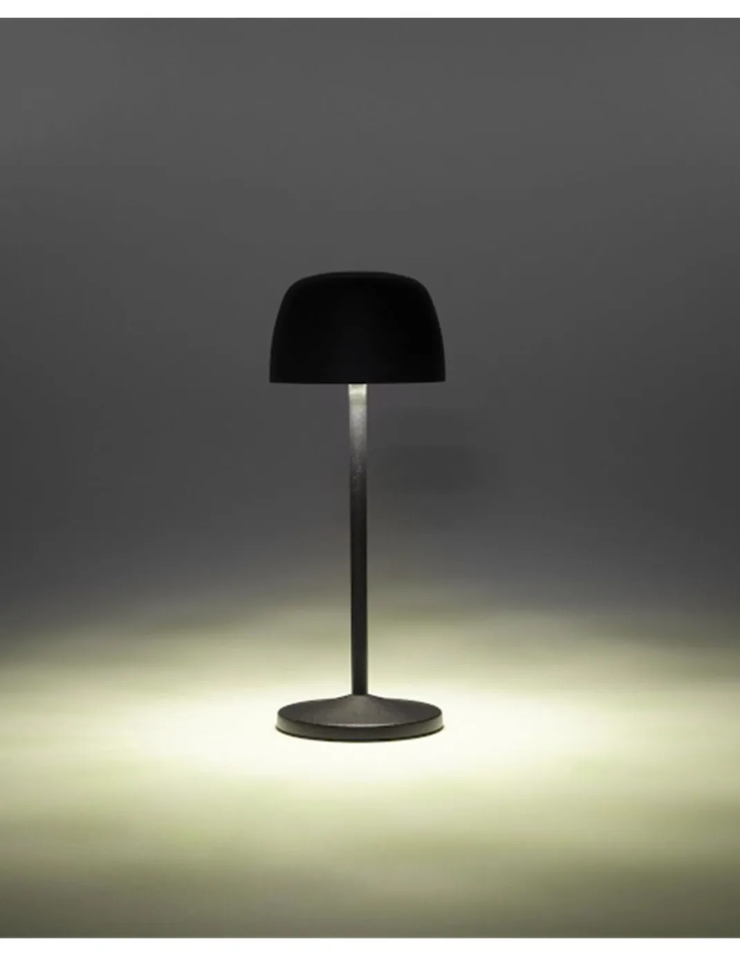 Lámpara portátil de exterior Treta – FORLIGHT – Carga por inducción magnética, LED regulable, USB