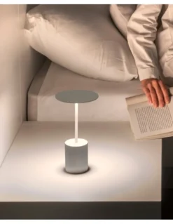 Lámpara portátil Yoru - Arkoslight - Diseño minimalista, regulable