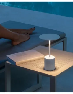 Lámpara portátil Yoru - Arkoslight - Diseño minimalista, regulable