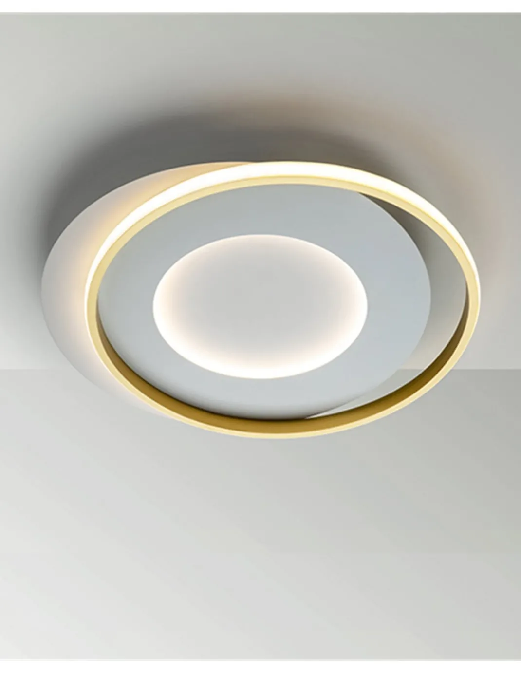 Plafón de techo Limbos – Schuller – Lámpara decorativa minmalista, disponible en dorado o negro