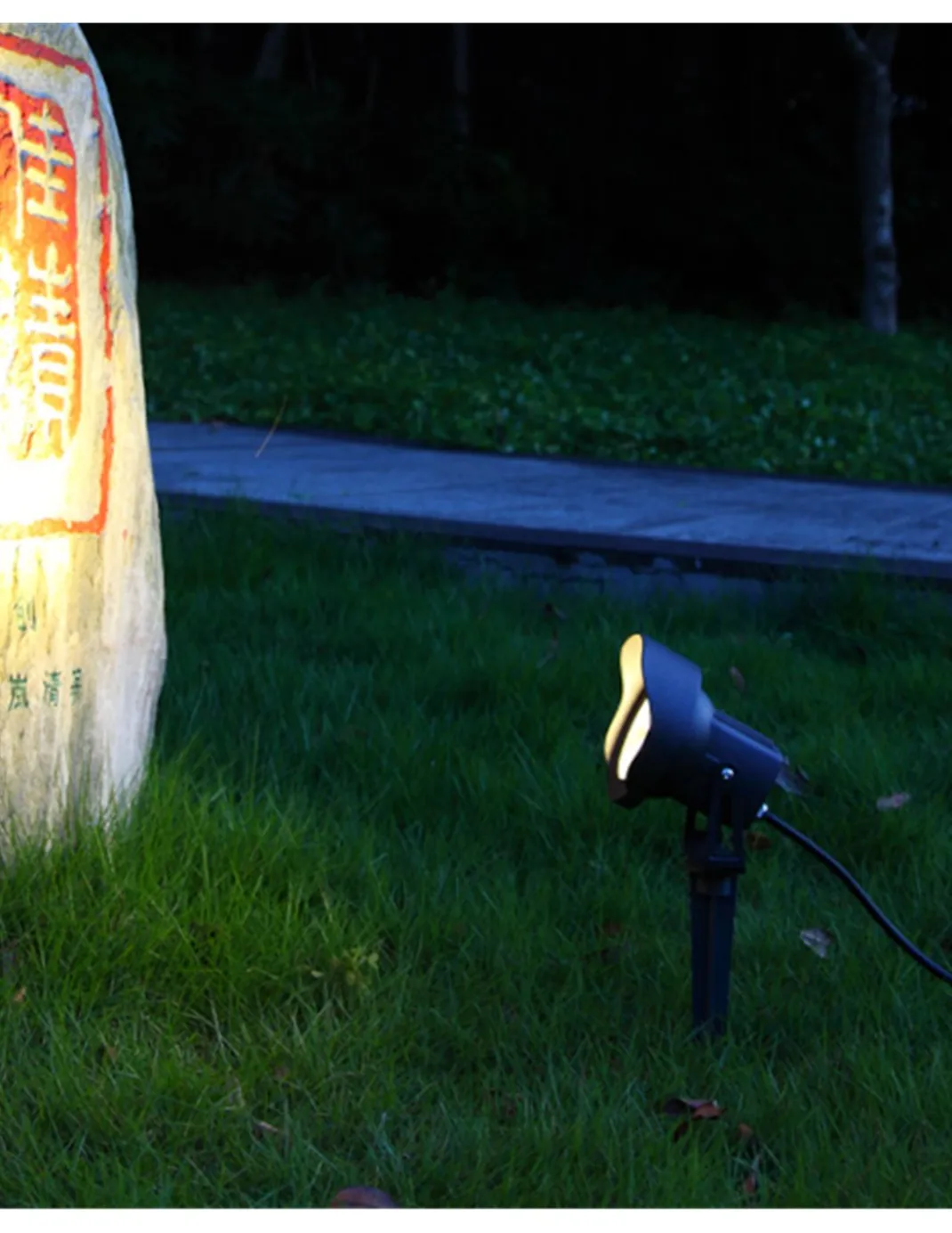 Proyector de exterior Cobra - Iberlamp - Lámpara con estaca orientable