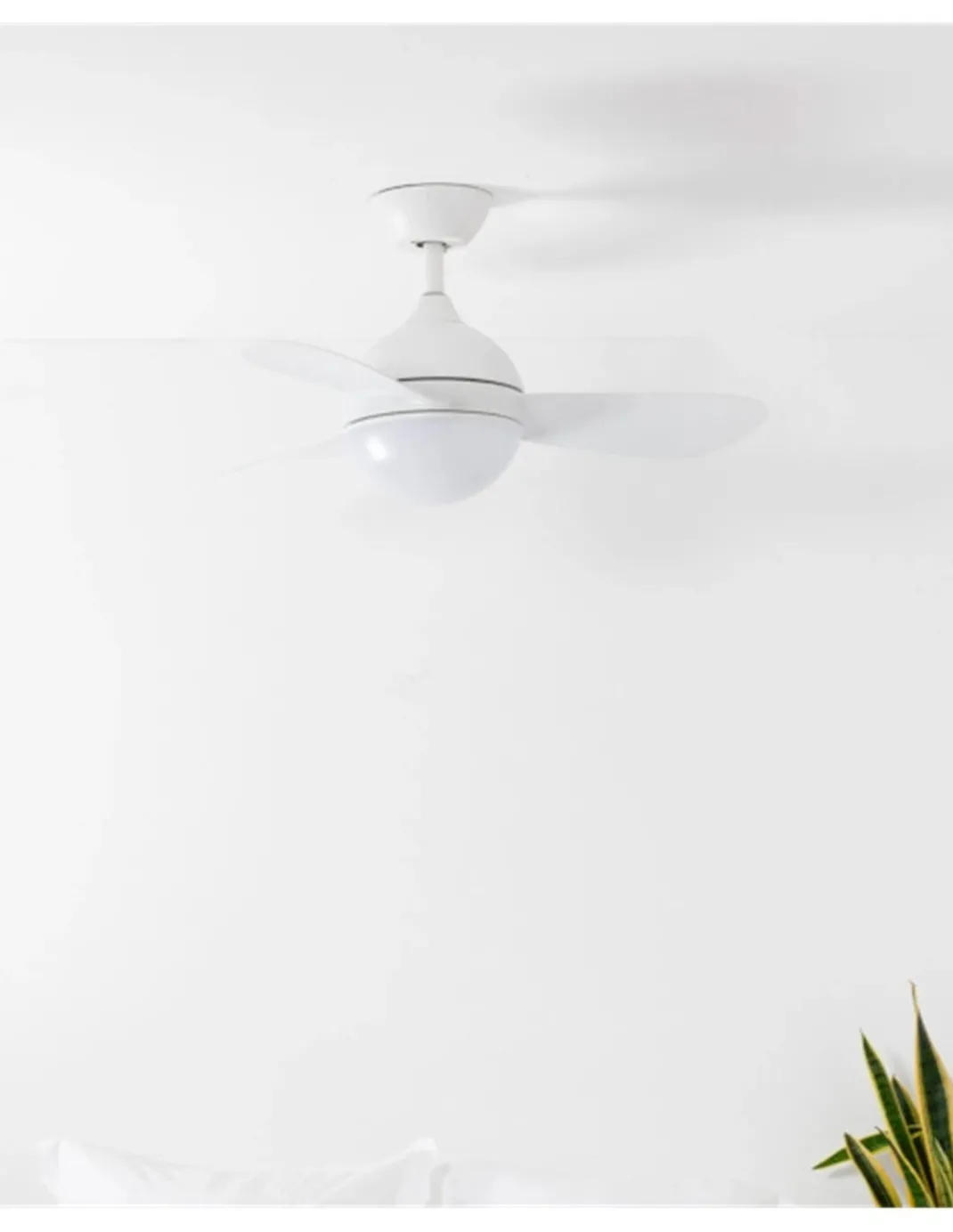 Ventilador de techo blanco Hvar - Faro - Lámpara ventilador pequeño y silencioso