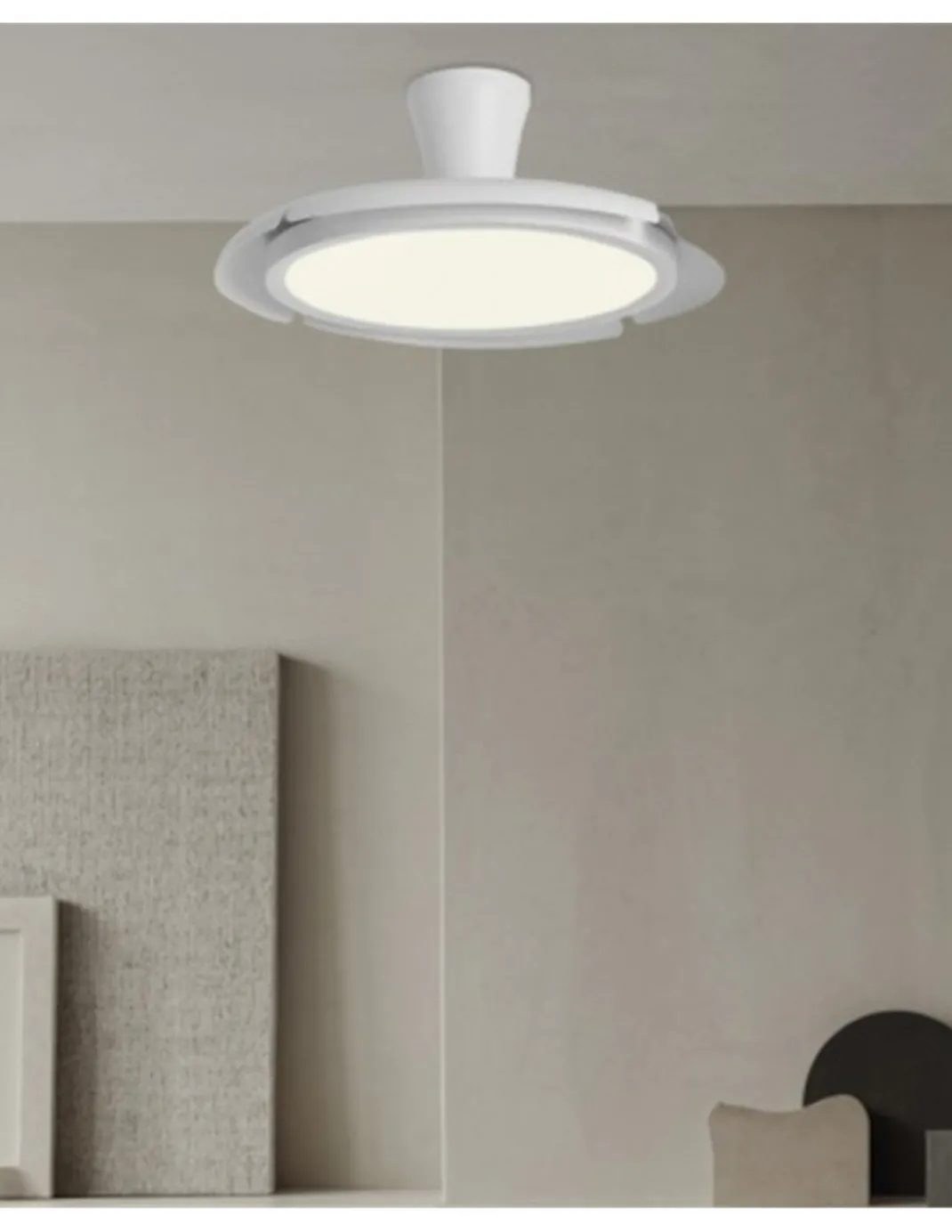 Ventilador de techo con luz Qatar - AJP - Aspas retráctiles en blanco con modo brisa y luz regulable