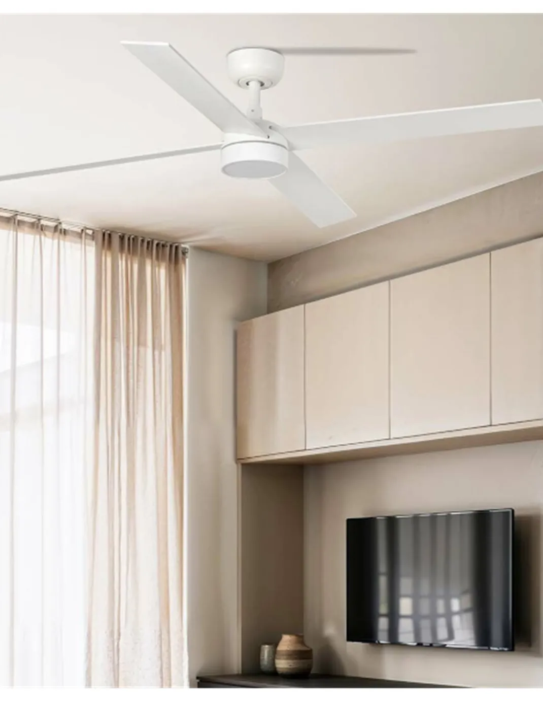 Ventilador de techo con luz Rudder L LED- Faro - Ventilador DC con palas reversibles blanco/fresno
