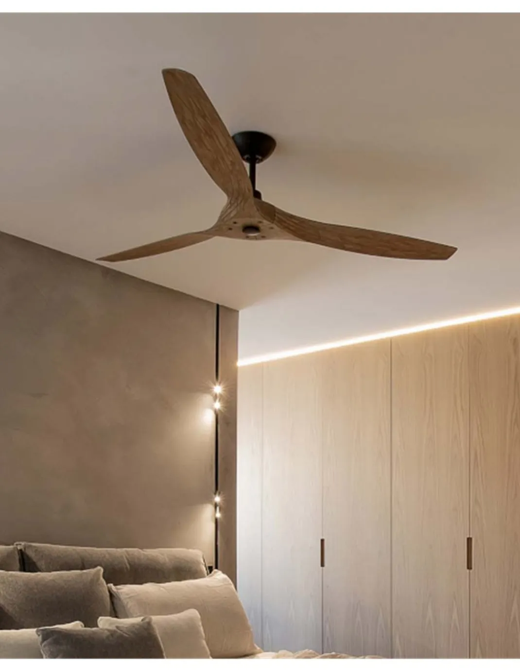 Ventilador de techo Morea - Faro - Ventilador sin luz silencioso con palas acabadas en madera clara
