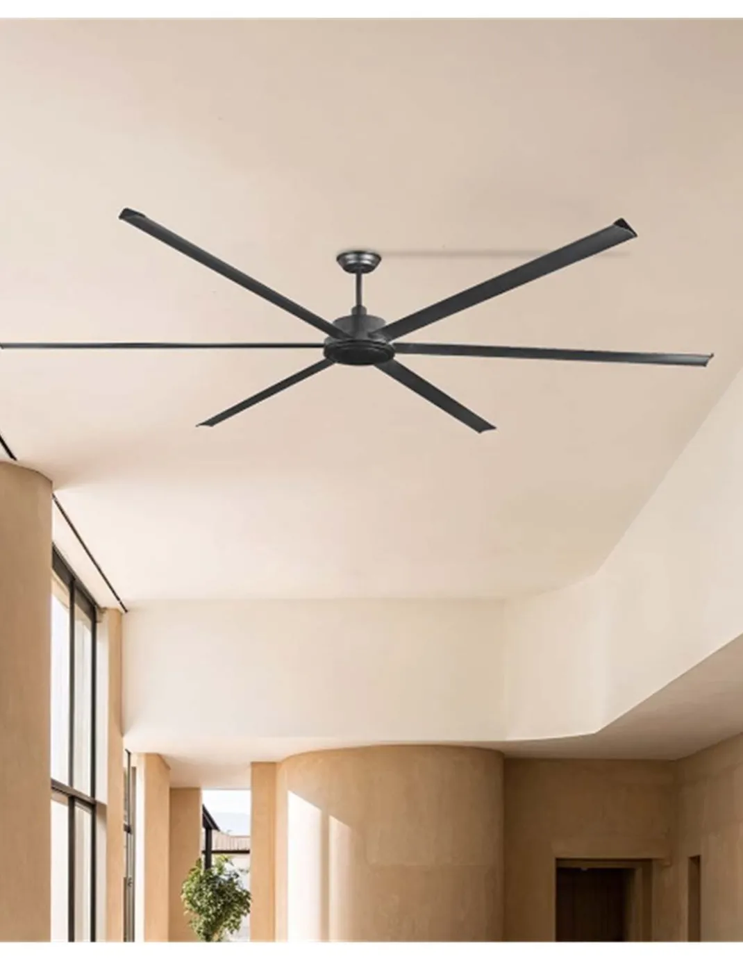 Ventilador de techo Rotterdam 30 XXL - Faro – Ventilador DC negro, apto para espacios superiores a 39 m²